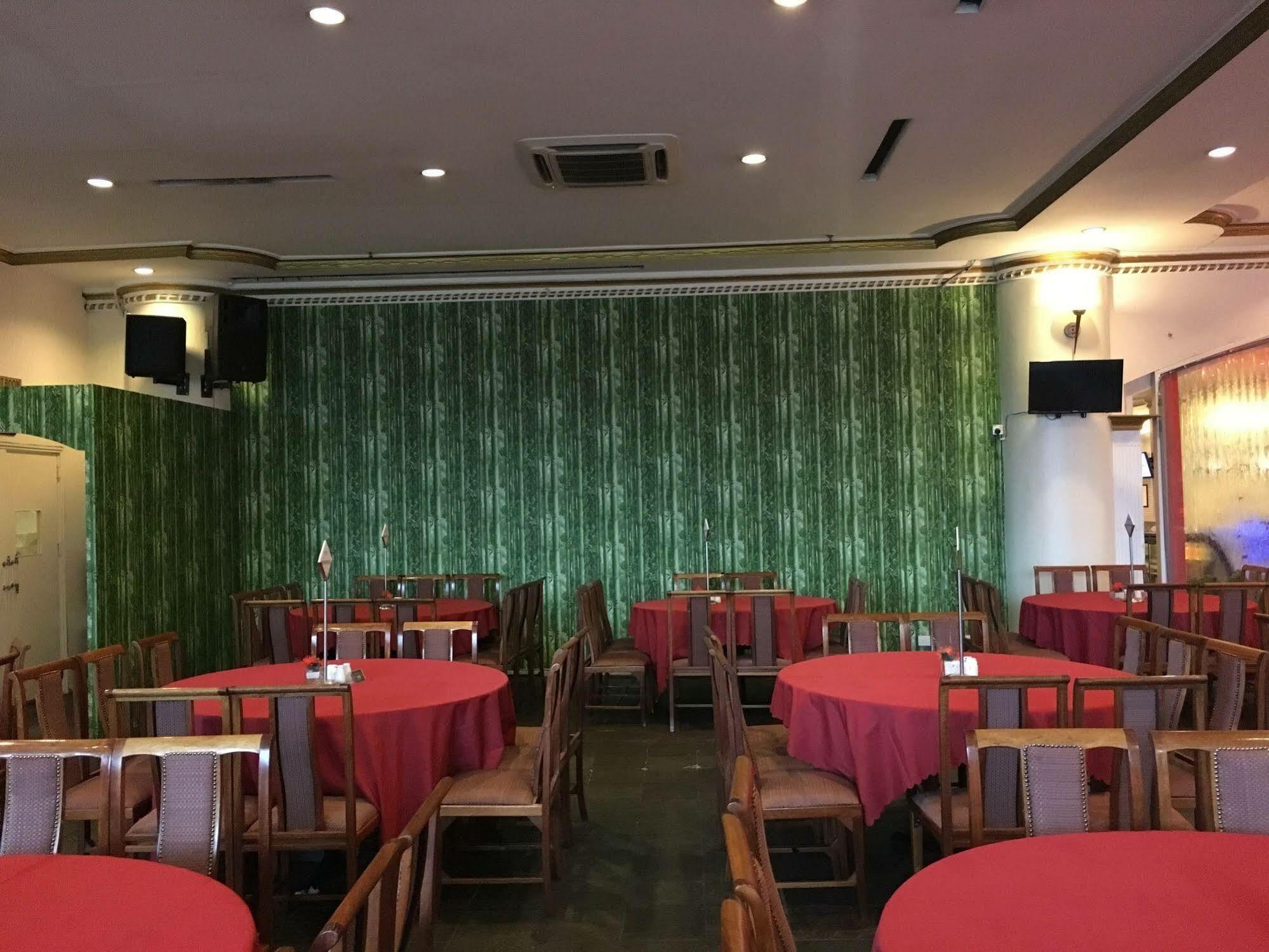 Ac Hotel By Marriott Ipoh Exterior photo